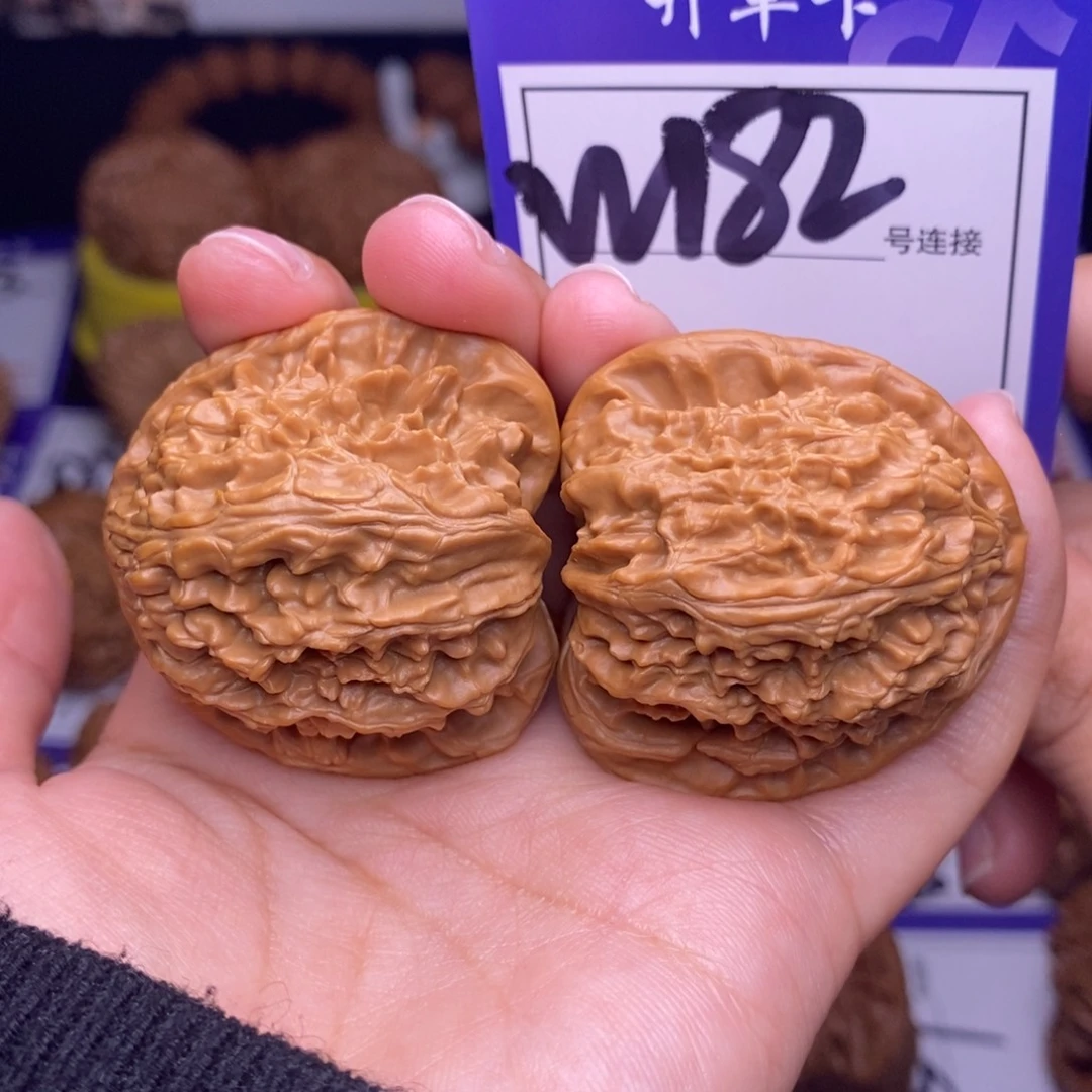 吊坠文玩核桃W182链接 白狮子39尺