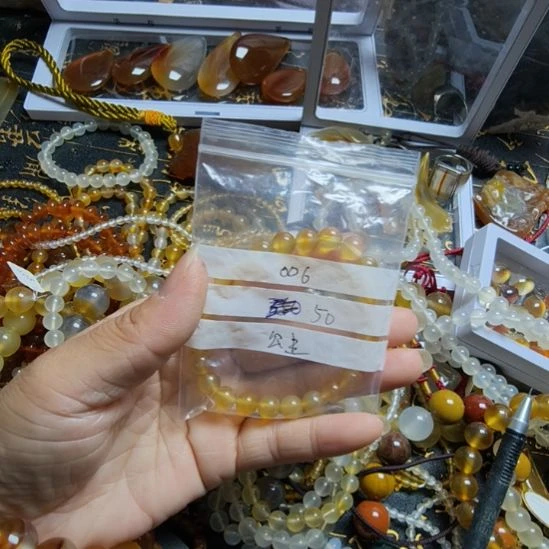 玛瑙/玉髓颈饰合金刺**主006