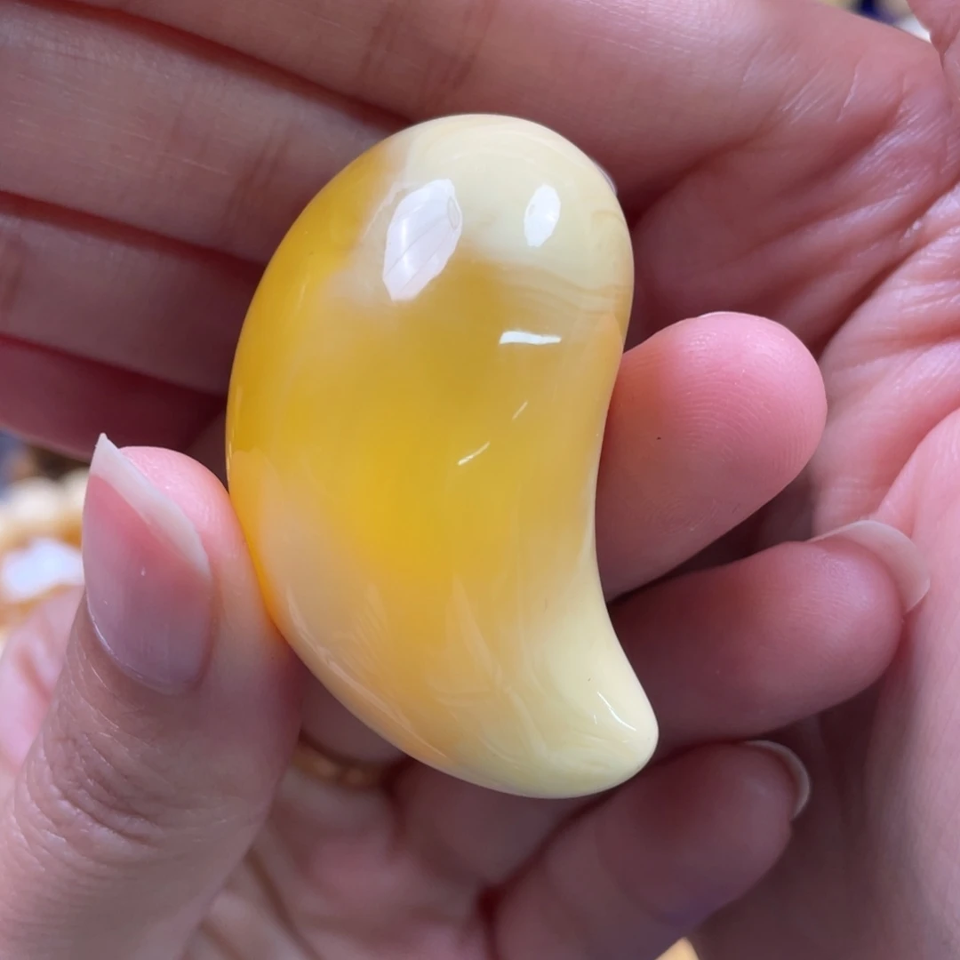 琥珀未镶嵌裸石琥珀蜜蜡