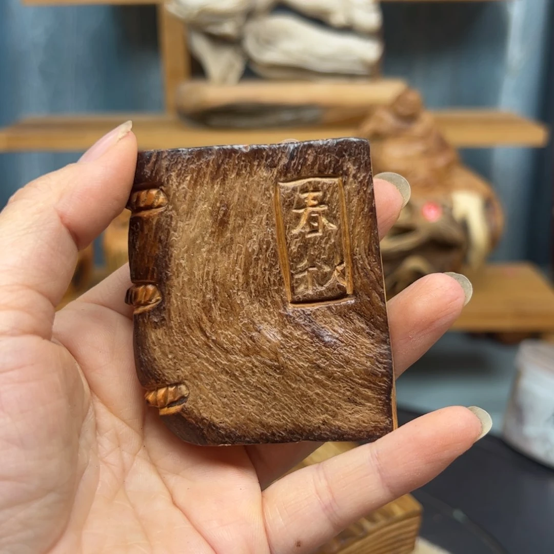 木8**9崖柏木摆件手把件