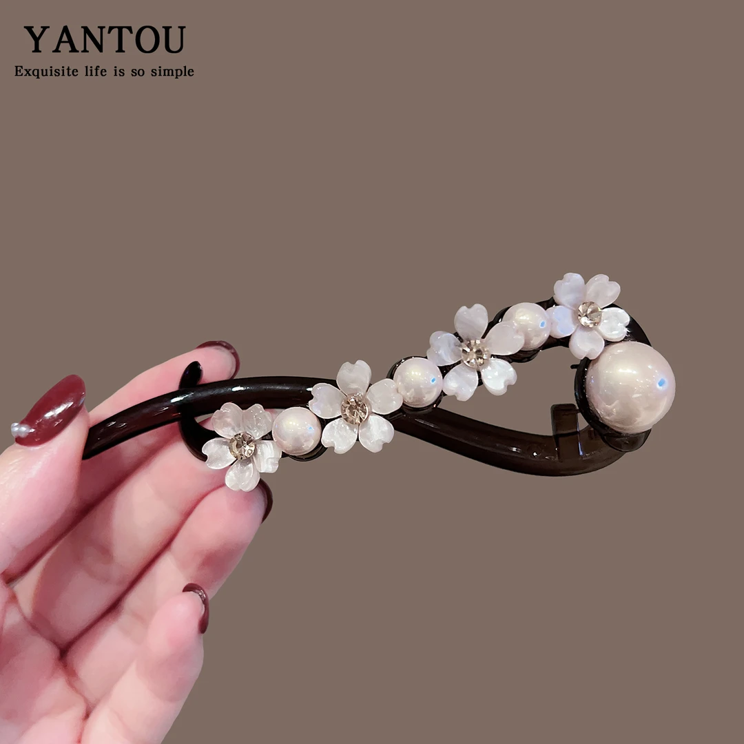 复古气质珍珠花朵一字发夹香蕉夹高级感后脑勺盘发鲨鱼扭扭夹发饰