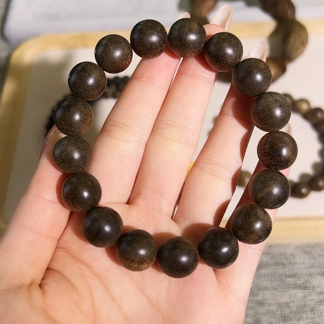 沉香手串天然柬埔寨菩萨老料1.3单圈