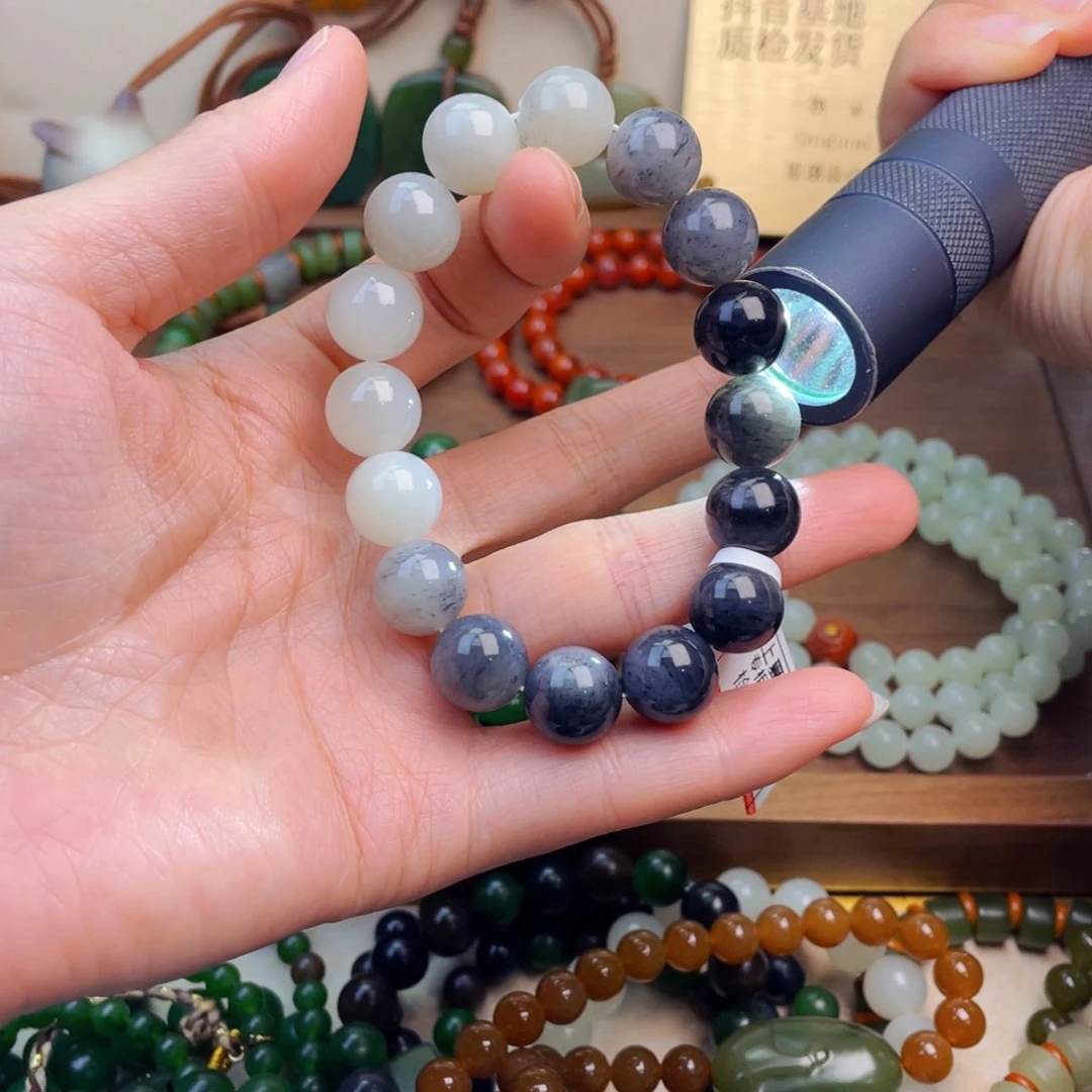 未镶嵌手链和田玉