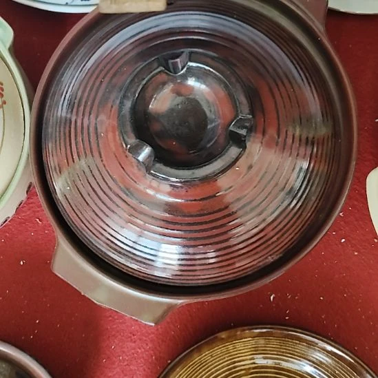 瓷片五厂，七厂各种摆件，瓷片，均有瑕疵！