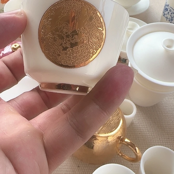 清仓大甩卖冲冲冲
