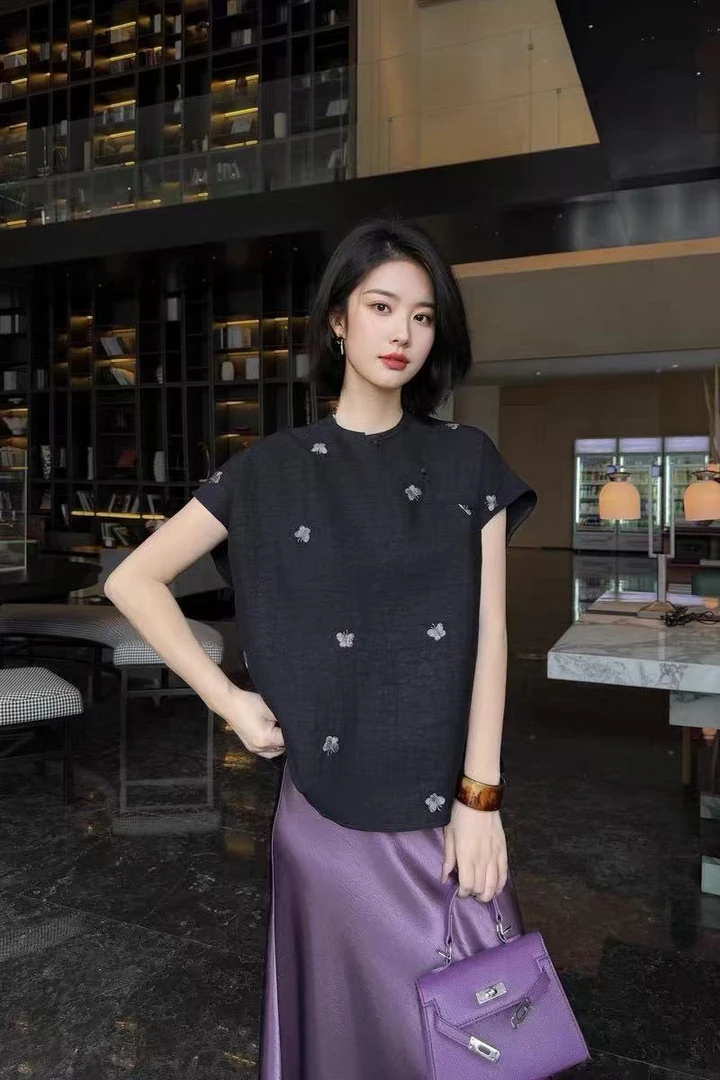 【美田专属】LM.高奢感老钱风调性斜襟落肩衬衣刺绣斜襟上衣QD