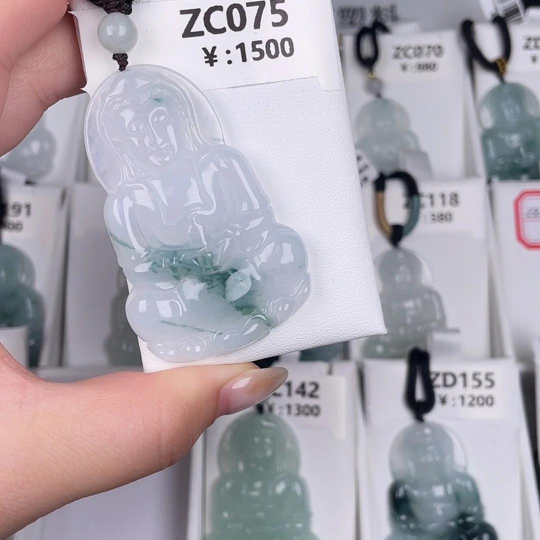 翡翠未镶嵌颈饰zc075