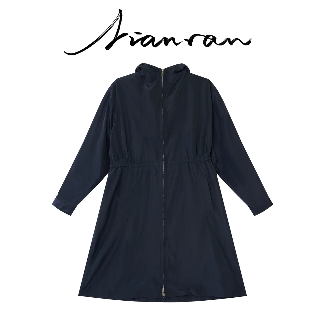 NianR-P家长款雨外套女薄款收腰连帽冲锋衣女时尚休闲轻薄气质