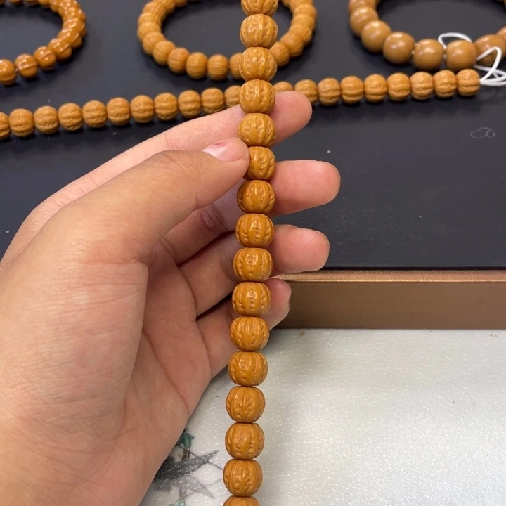 张***o吊坠猴头核桃猴头