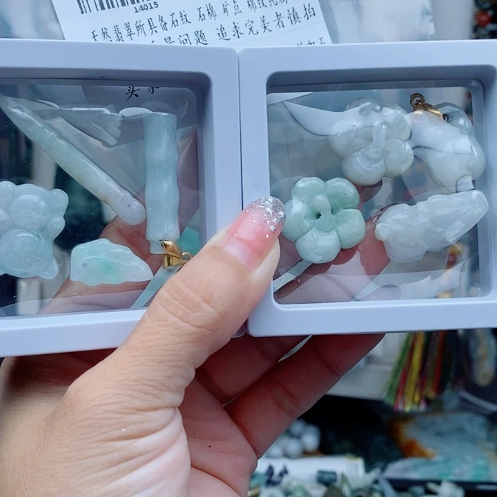 颈饰未镶嵌翡翠翡翠
