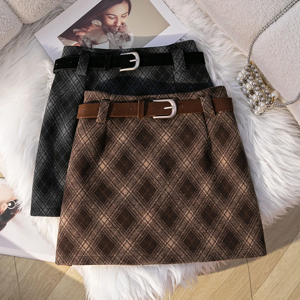 复古格纹毛呢半身裙2025新款小个子秋冬高腰a字包臀显瘦腰带短裙