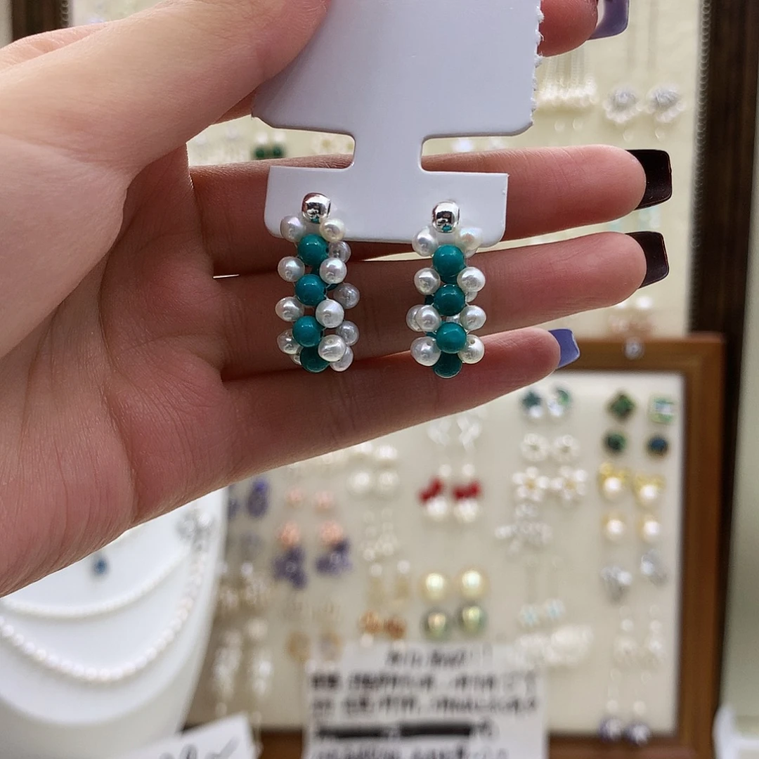 银S925镶嵌耳饰淡水珍珠