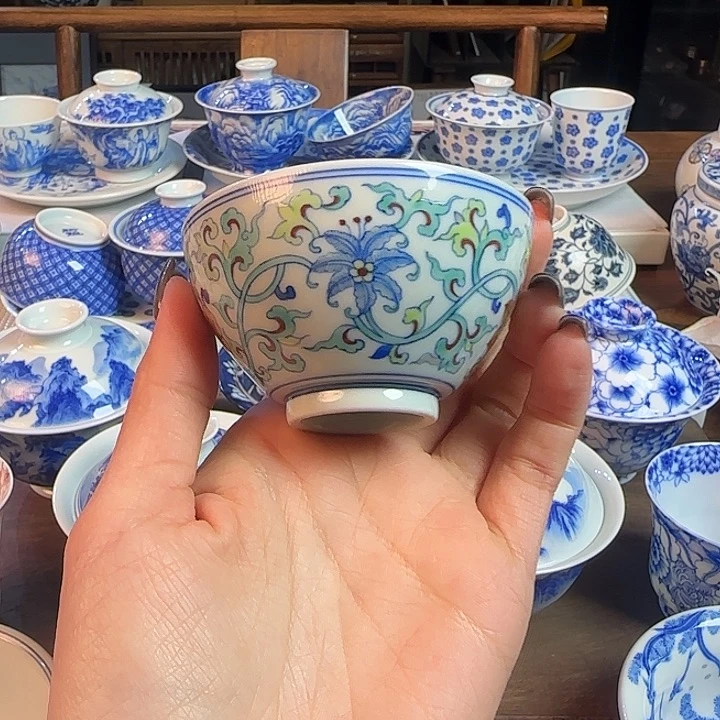 名窑口 点工斗彩见山烧缠枝花卉