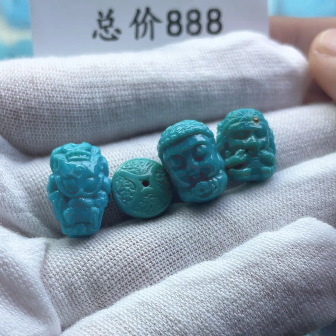绿松石未镶嵌天然原矿绿松石雕刻件