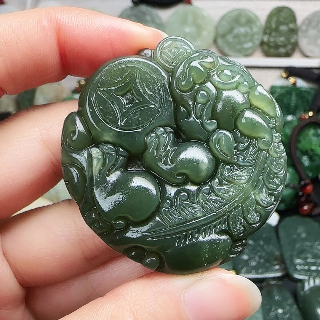 和田玉未镶嵌颈饰