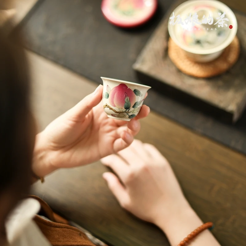 板娘的茶景德镇全手绘雅圣三多桃子一口杯40ml