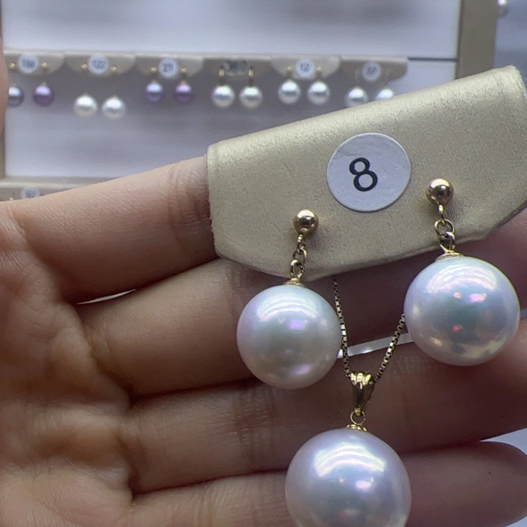 淡水珍珠吊坠(赠链)18K金镶嵌