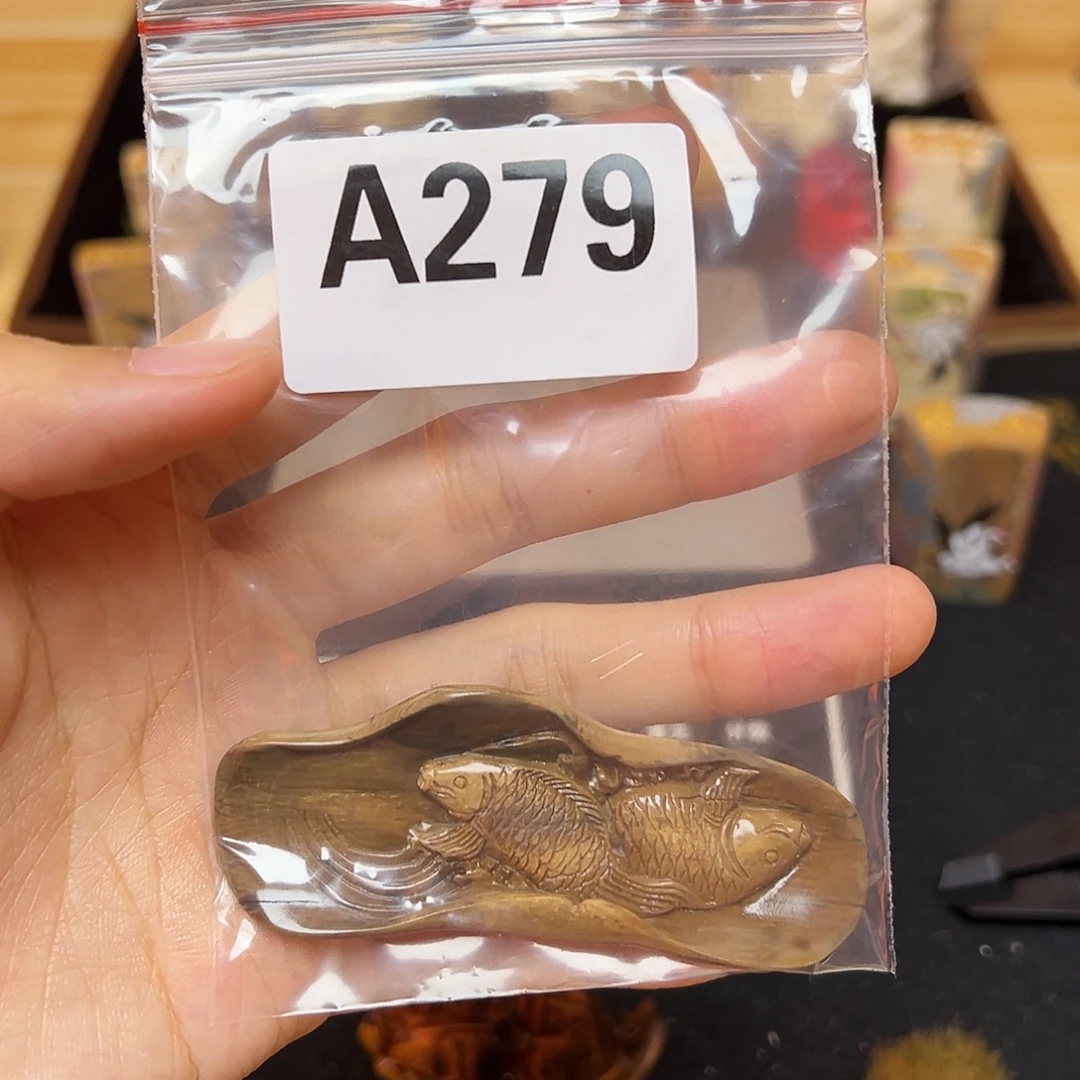 天然猛犸象牙雕刻品