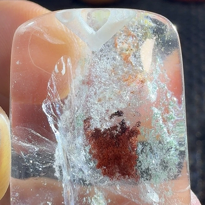 未镶嵌颈饰水晶堰*