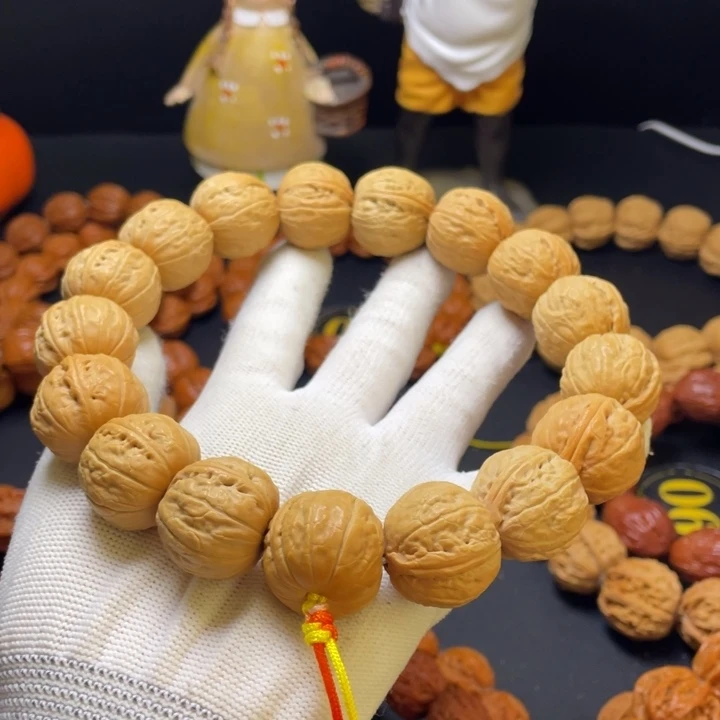 玄***卿手串文玩核桃元宝