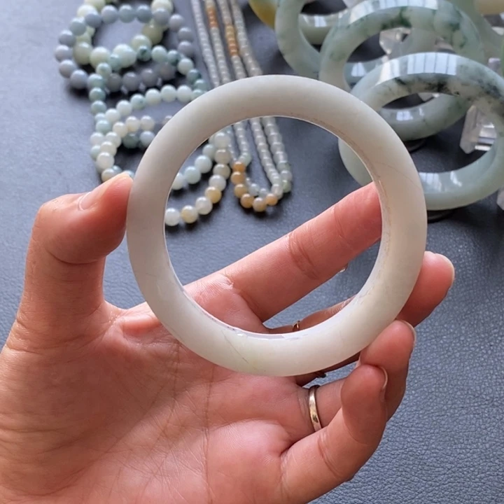 定制翡翠翡翠手镯未镶嵌