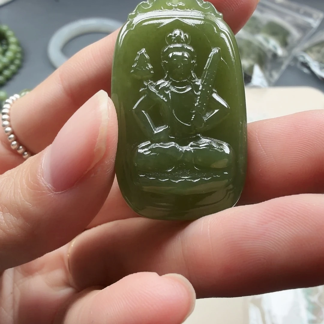 和田玉未镶嵌颈饰35虚空