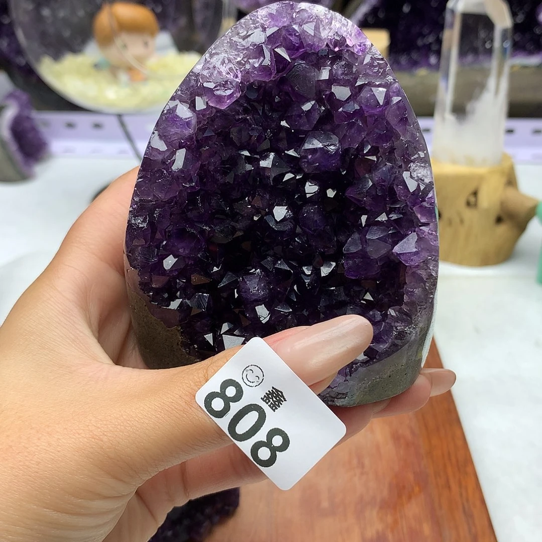 未镶嵌大型摆件（非配饰）水晶书**?