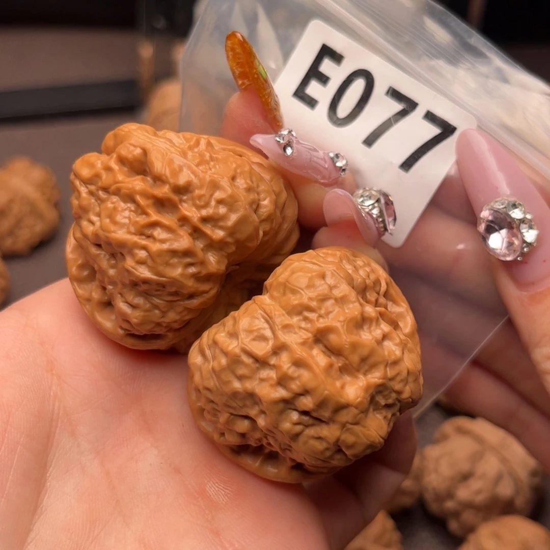 文玩核桃把件肉蛙42