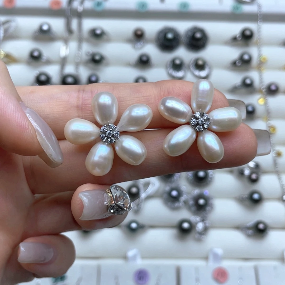 银S925镶嵌淡水珍珠耳饰