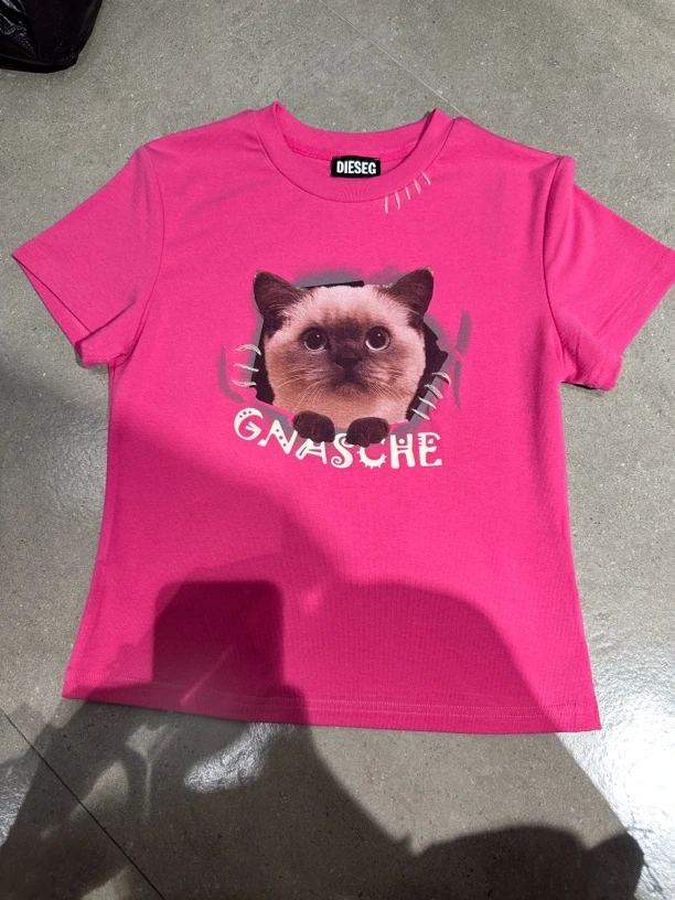 小泉优选夏季猫咪春夏运动女款玫红T恤短袖短款纯欲风字母