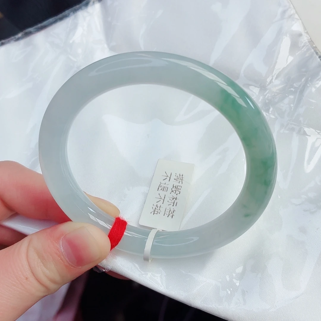 翡翠未镶嵌手镯天然翡翠