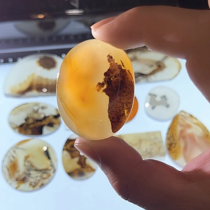 玛瑙/玉髓未镶嵌吊坠(不含链)