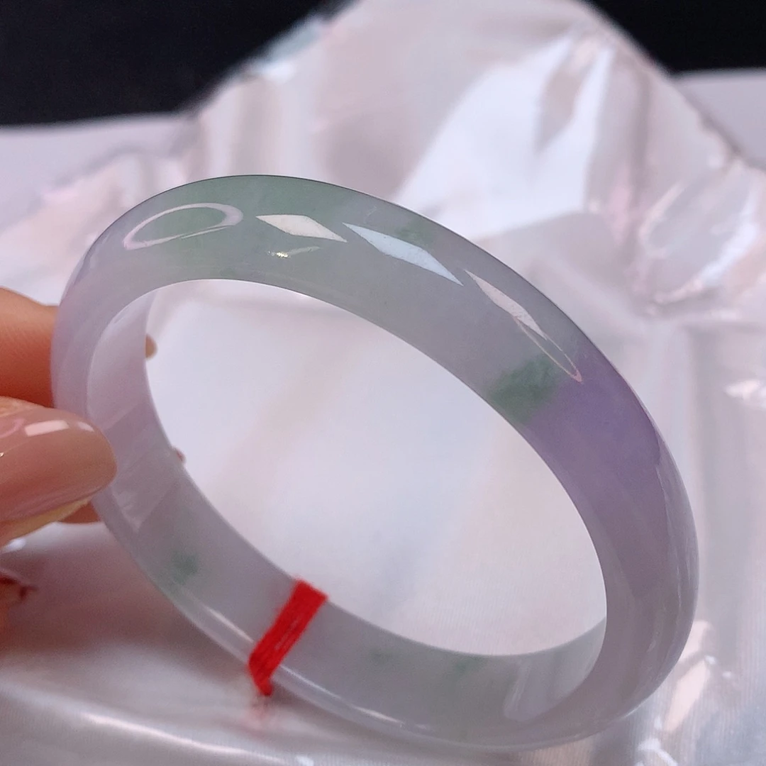 【闪购商品】翡翠手镯未镶嵌55贵妃手镯