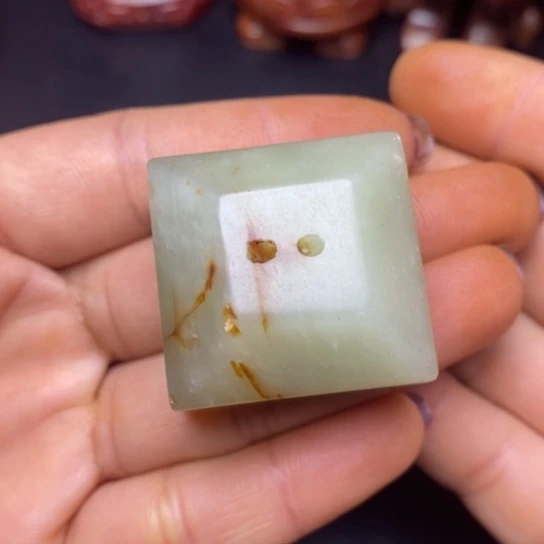 白玉菩提吊坠摆件