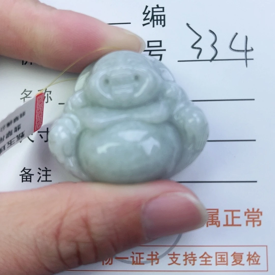 翡翠颈饰未镶嵌佛公