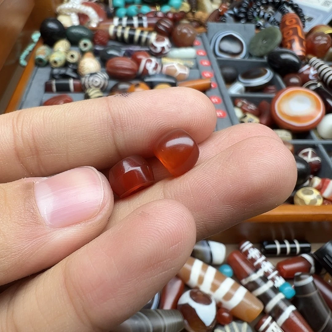 正***2玛瑙/玉髓未镶嵌珠宝半成品