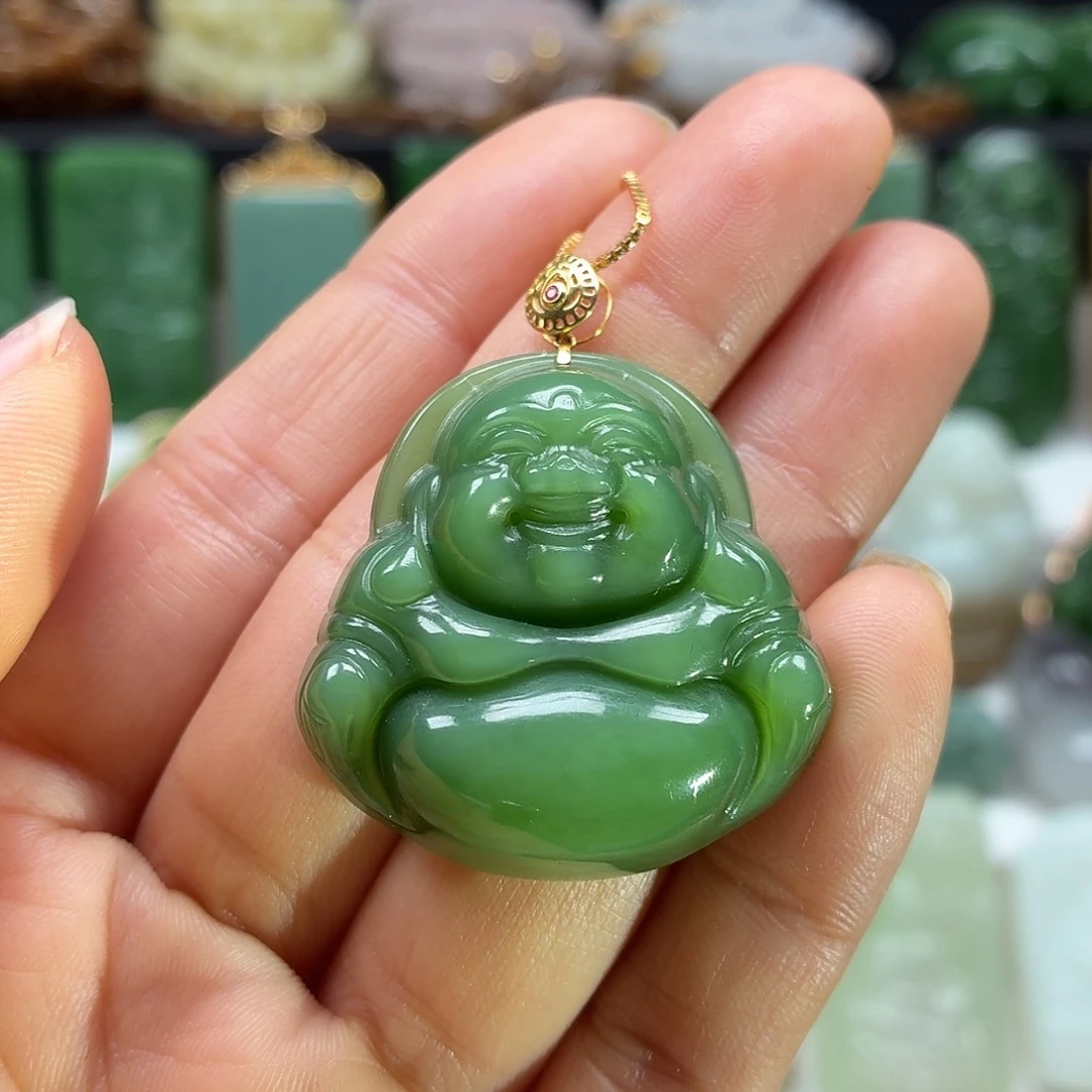 和田玉18K金镶嵌颈饰