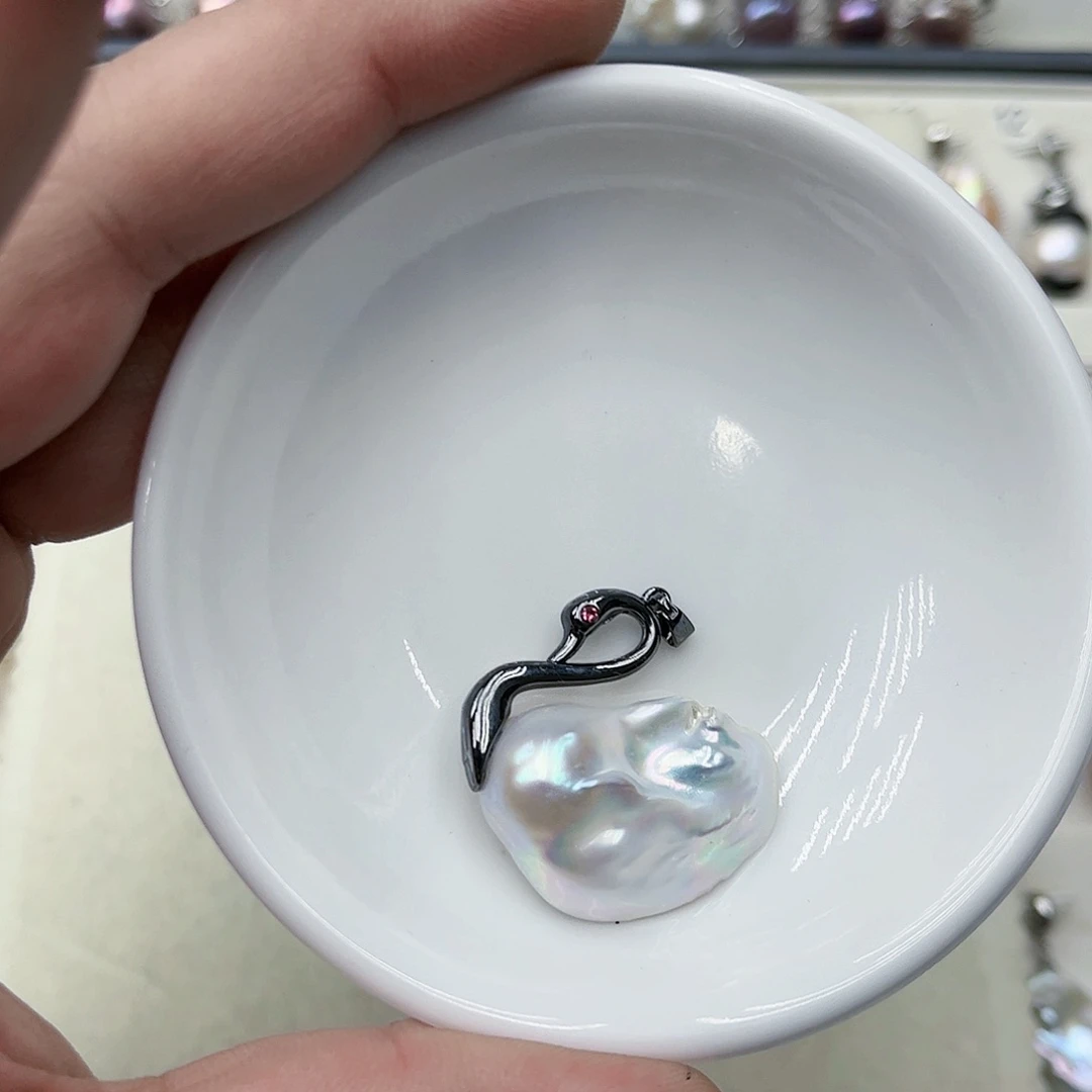 淡水珍珠吊坠(不含链)未镶嵌骑****腿02