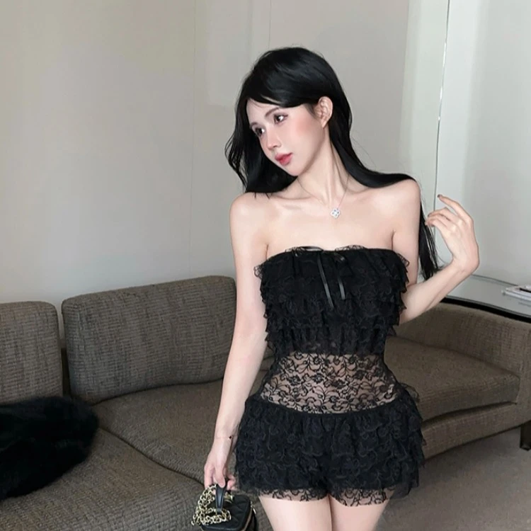 设计感小众层层蛋糕抹胸蕾丝连衣裤2025春季新款法式修身显瘦女装