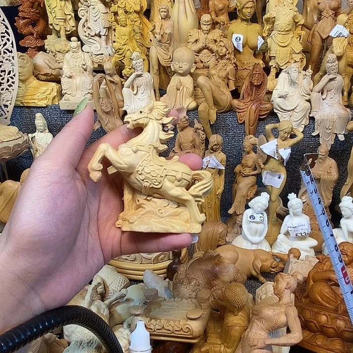 黄杨木黄杨瑕疵马