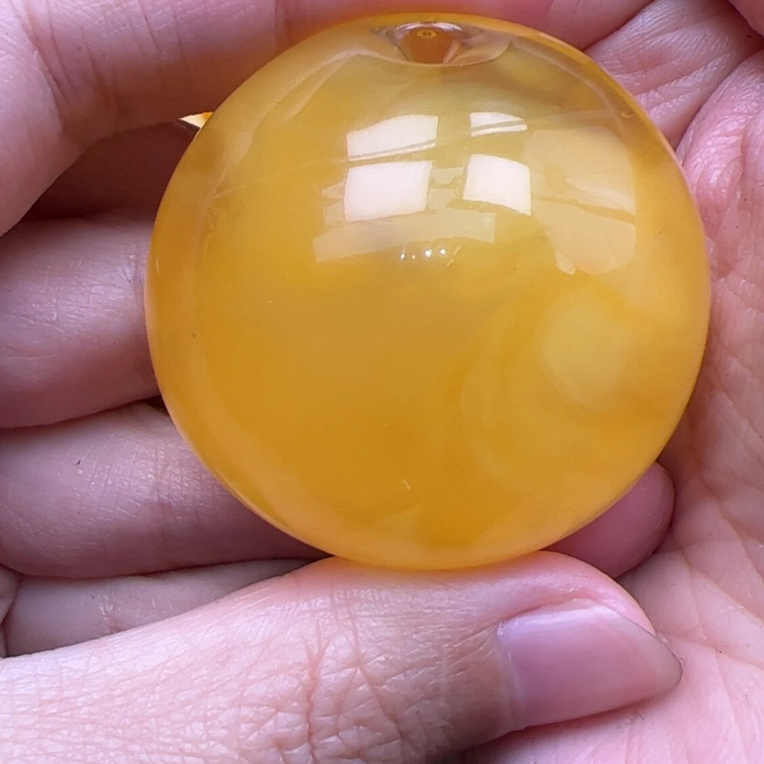 琥珀颈饰未镶嵌蜜蜡