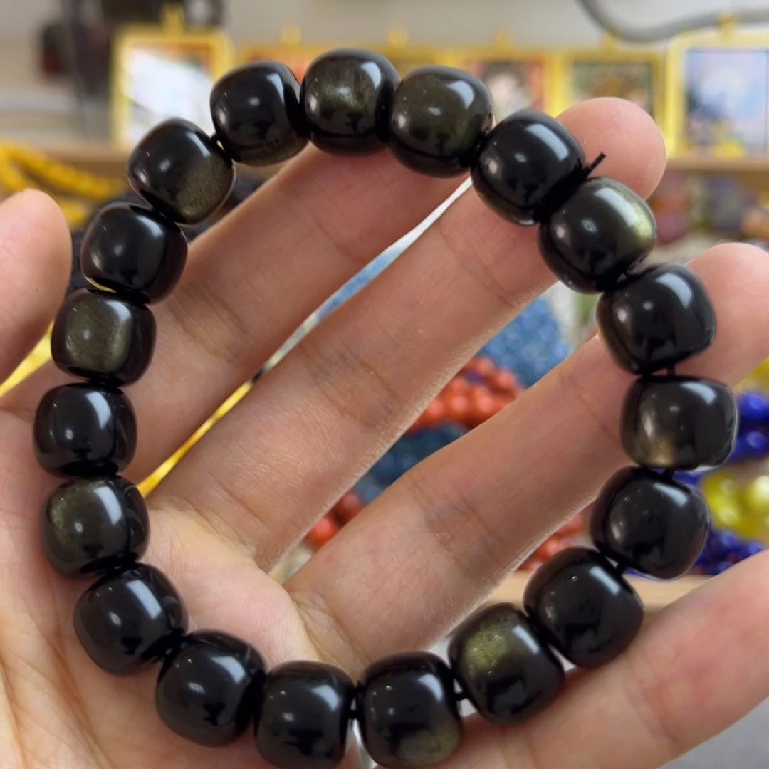 黑曜岩未镶嵌手链矿坑