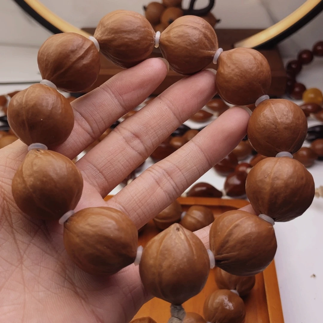 手串/手链橄榄核2.4*2.6尺寸百年老树铁核精品