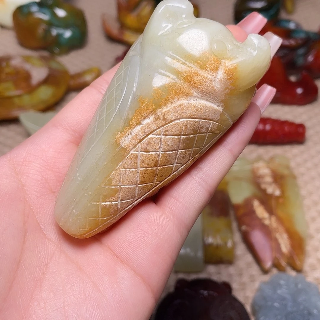 蛇纹石玉未镶嵌如图