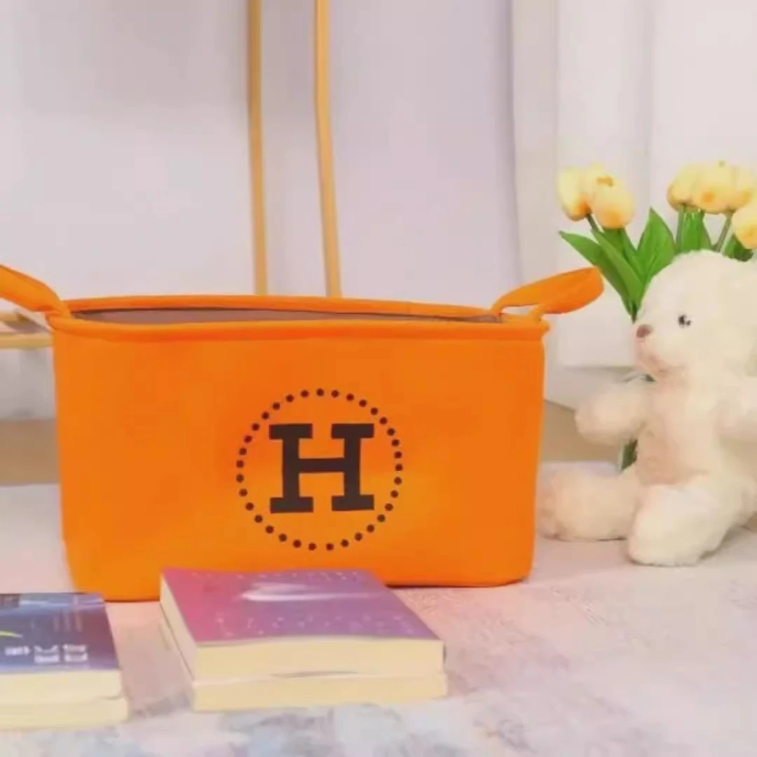 收纳箱家用收纳衣服整理箱子大容量超大