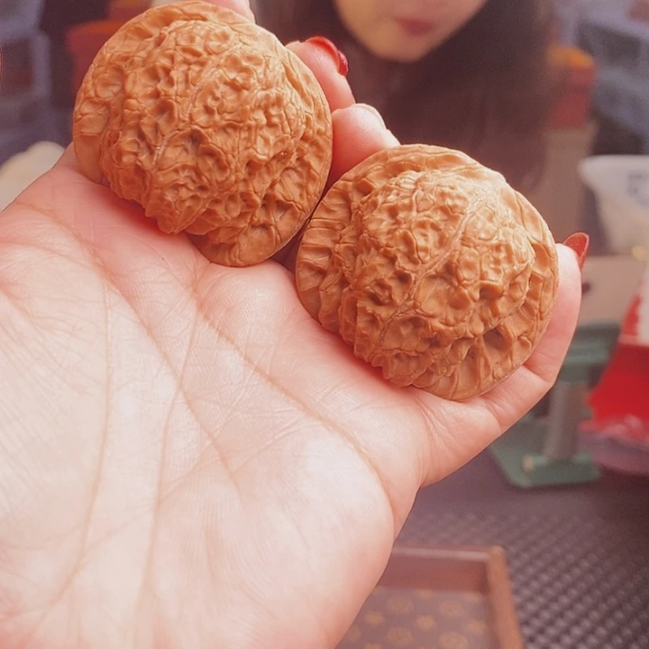 把件文玩核桃血麒麟44尺