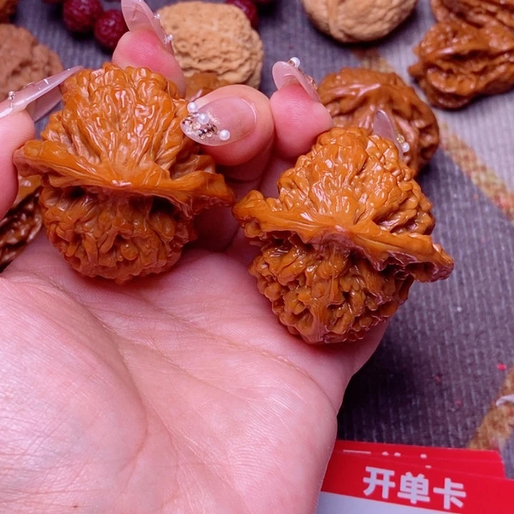 文玩核桃把件官帽狮子头