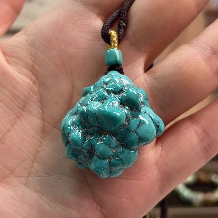 未镶嵌绿松石珠宝奇石