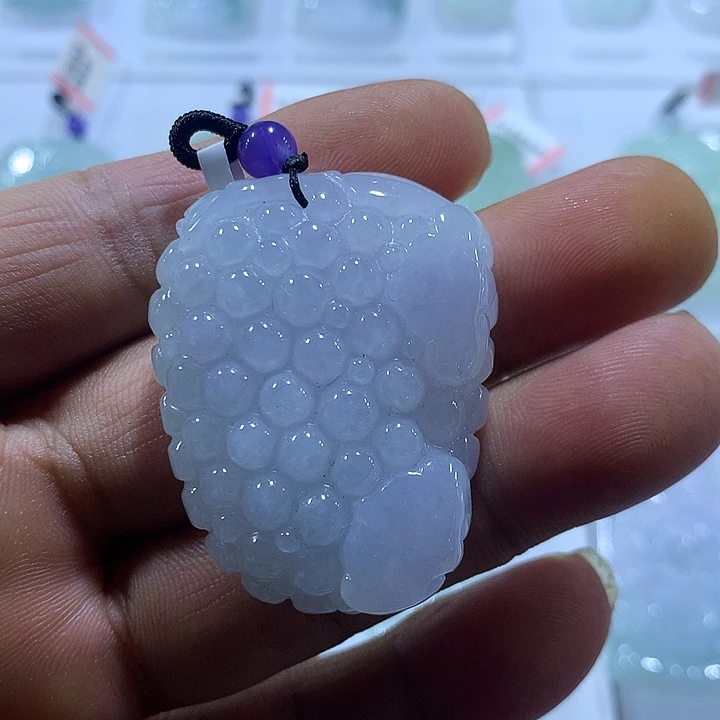 翡翠未镶嵌颈饰天然翡翠吊坠A货