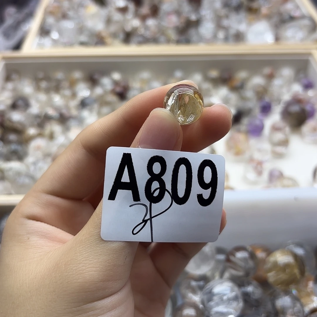 R***W珠宝半成品未镶嵌水晶809